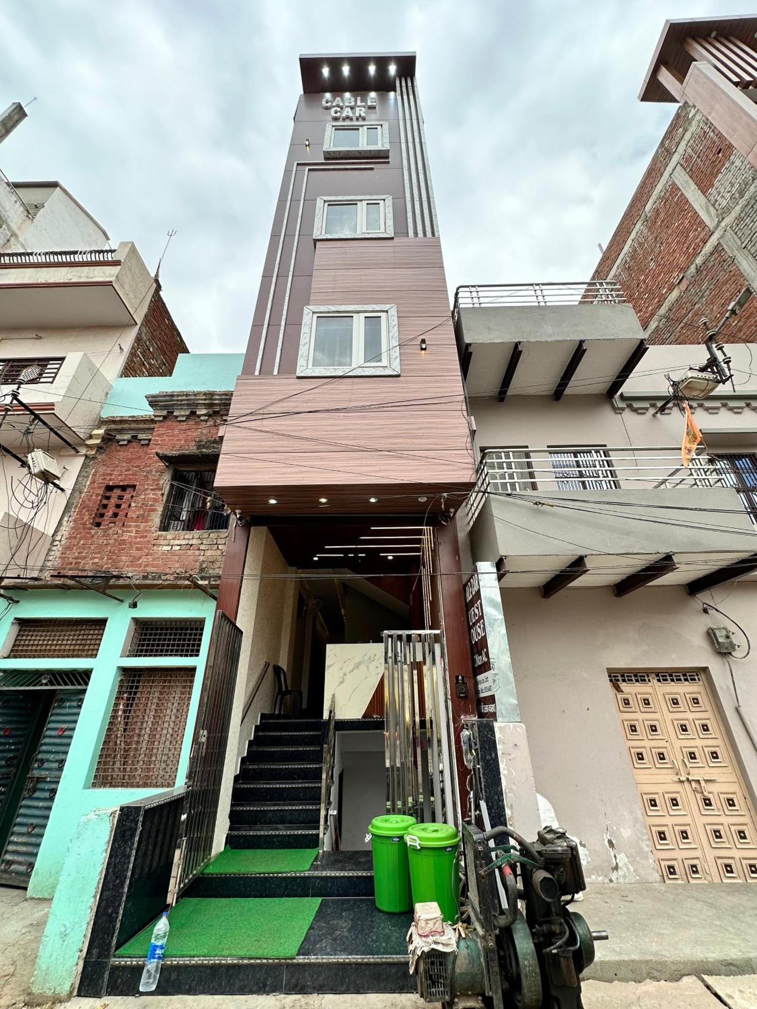 Cable Car Hotel Varanasi Exterior photo